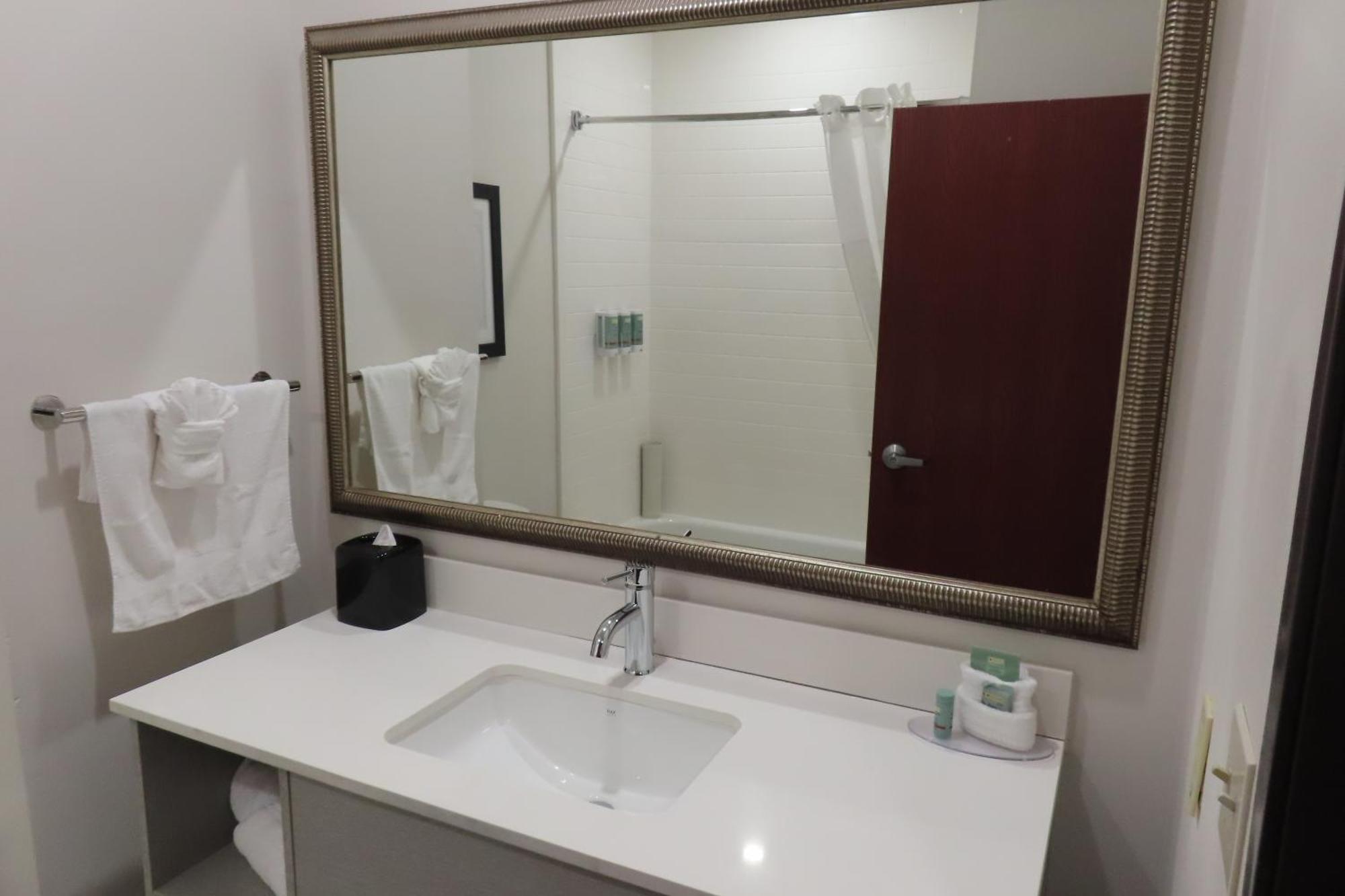 Best Western Heritage Inn & Suites Broussard Bagian luar foto